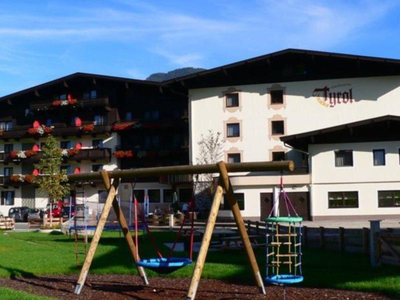 Ferienhotel Tyrol Soell Am Wilden Kaiser Екстериор снимка