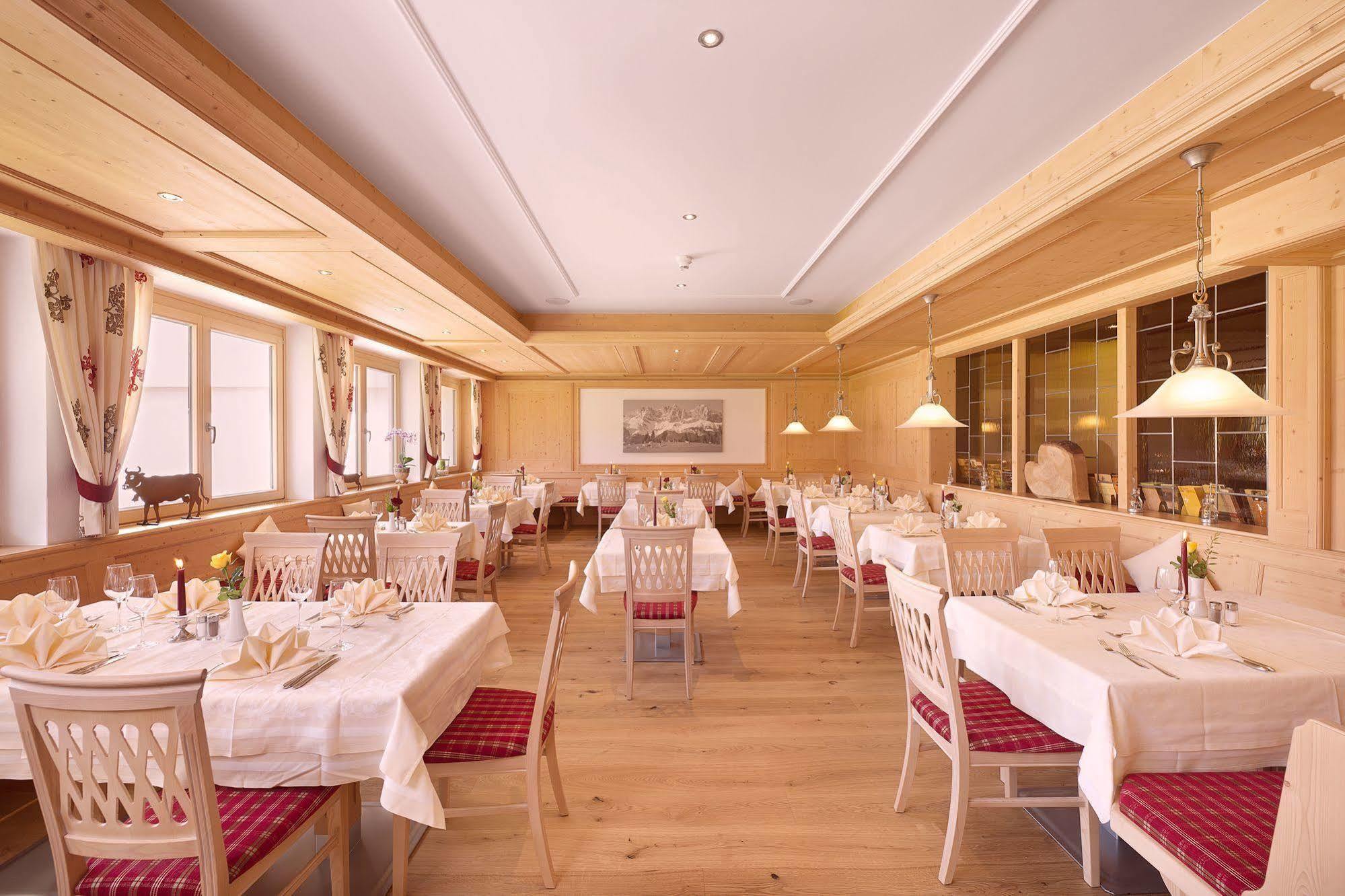 Ferienhotel Tyrol Soell Am Wilden Kaiser Екстериор снимка